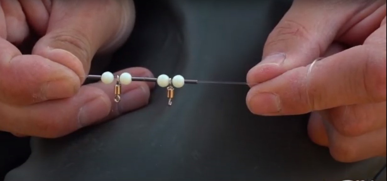 How to Tie a 2 Hook Flapper Rig Sea Fishing Tips