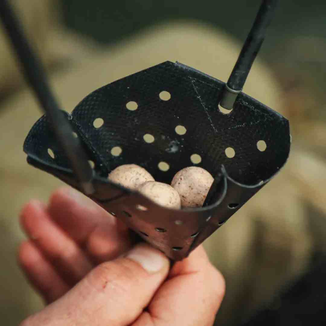 ESP Catapult Boilie Particle Mega Spare Pouch – Elastic Fishing Bait Accessory